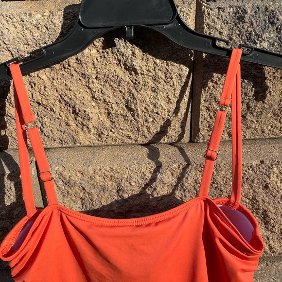 TOMMY BAHAMA ONE PIECE - Picture 4 of 5